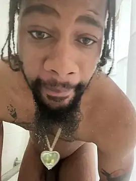 Snapshot of curvedicbandit6_2 chatting on 01.03.25 curvedicbandit6 2 online show from 01.03.25