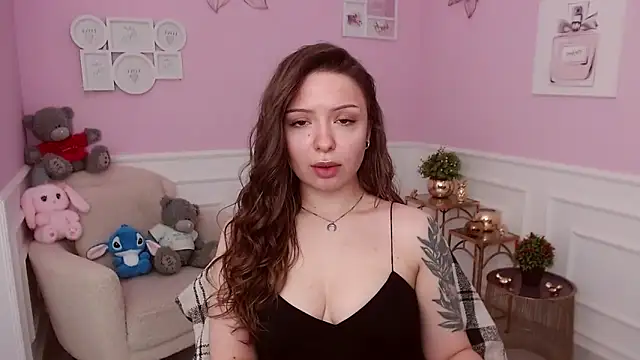 LucySkilar online show from 03.27.26