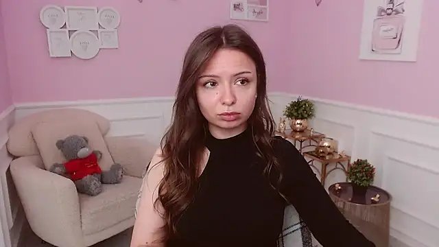 LucySkilar online show from 05.31.26