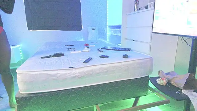 THICKwithDICKK online show from 01.28.25