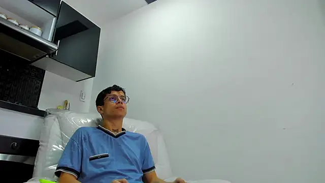 AgarEvans online show from 12.03.24