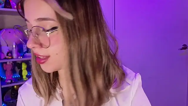 EmilyMiller  online show from 04.06.26