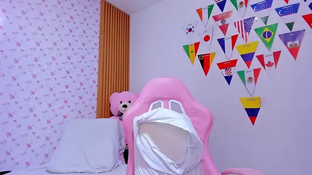 Soyqueen online show from 07.19.26