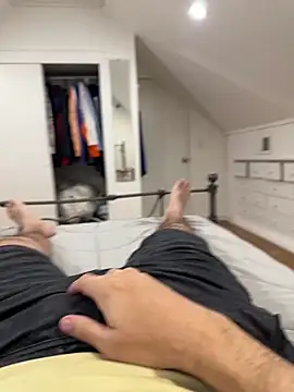 Snapshot of bwcalexander chatting on 02.28.26 bwcalexander online show from 02.28.26