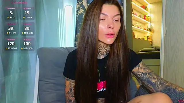 tattooedBabyy online show from 04.05.26