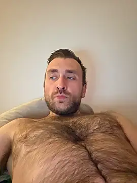 Snapshot of TIGERRR86 chatting on 05.02.26 TIGERRR86 online show from 05.02.26