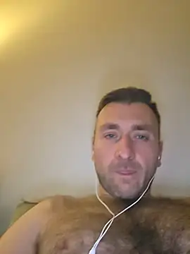 Snapshot of TIGERRR86 chatting on 06.14.26 TIGERRR86 online show from 06.14.26