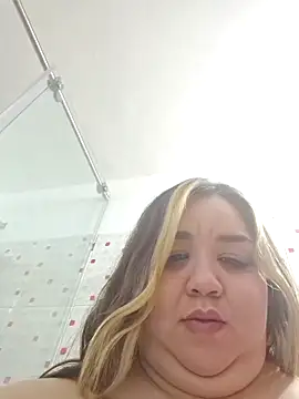 Venus queenn online show from 03.18.25