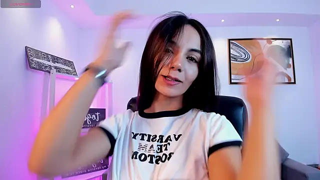 Snapshot of martina_mancini chatting on 04.30.26 martina mancini online show from 04.30.26