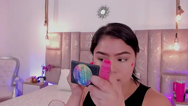 Oriana Guzman online show from 07.10.26