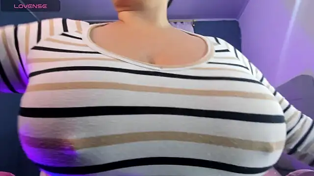 Snapshot of Ashanty_vera15 chatting on 02.17.26 Ashanty vera15 online show from 02.17.26