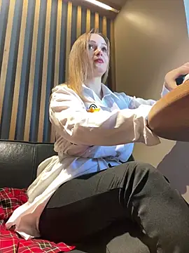 LadyTatiana Madam online show from 01.17.25