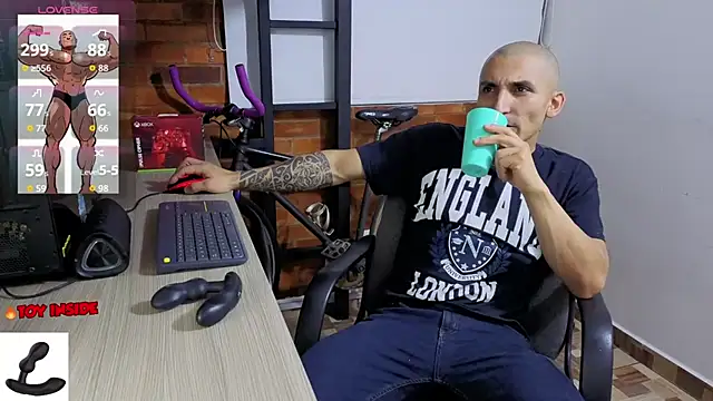 Marck Muscle online show from 04.12.26