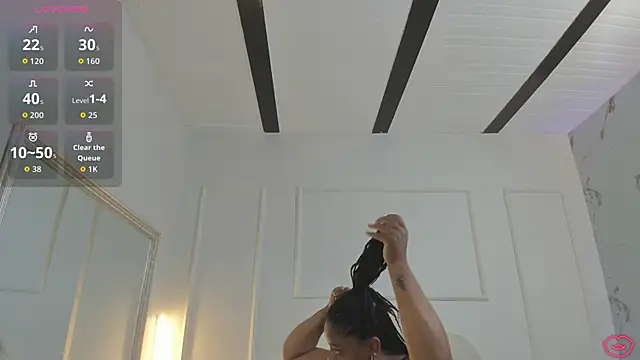 BrianaHazel online show from 05.21.26