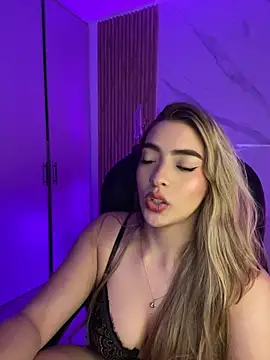 kyliejoness online show from 07.28.26