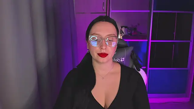 Christy Calypso online show from 04.09.26