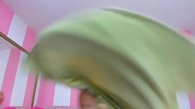 ISABELLA 020 online show from 04.08.26