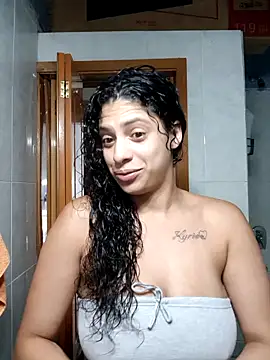 Snapshot of Shura_xxxBig chatting on 12.04.25 Shura xxxBig online show from 12.04.25