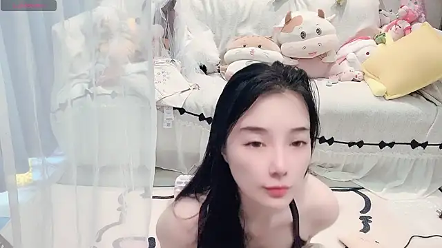 AKiKi711 online show from 06.02.26