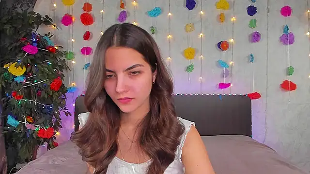 Milana Crystal  online show from 03.25.26