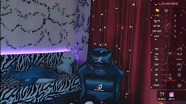 Sidney blush online show from 02.25.25