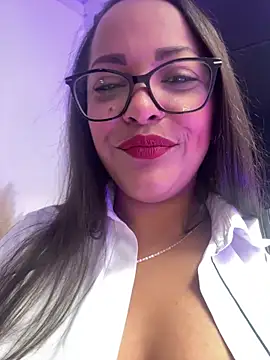 Snapshot of Danna_Ramiirez chatting on 04.18.26 Danna Ramiirez online show from 04.18.26