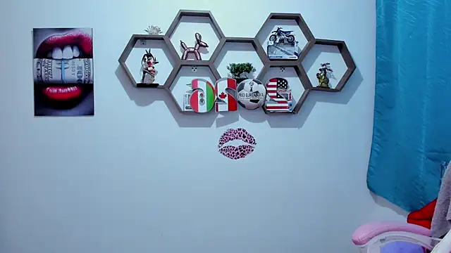 SharonSander online show from 07.14.26
