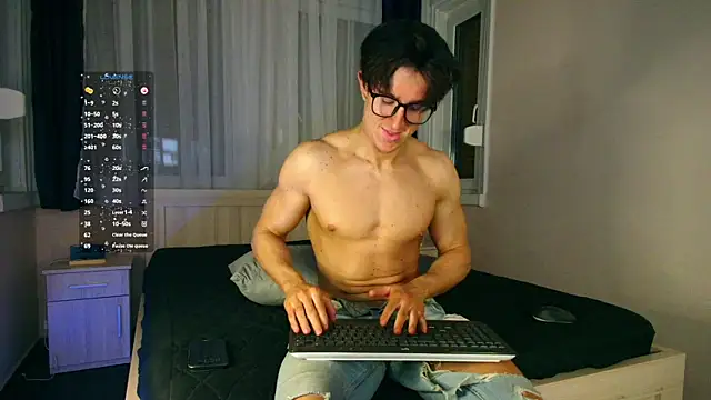 ChristianLevine  online show from 04.16.26