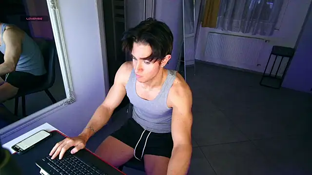ChristianLevine  online show from 04.19.26