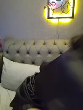 Esmertarcinim online show from 04.12.26