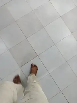 mr slim body online show from 04.11.26