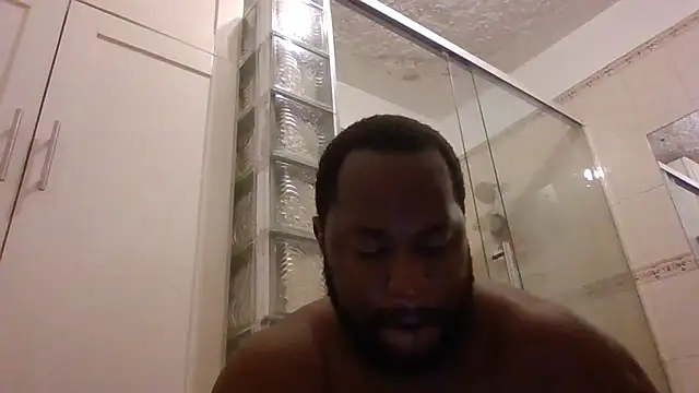 Bighood T online show from 04.20.26