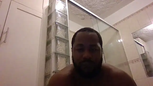 Snapshot of Bighood_T chatting on 05.23.26 Bighood T online show from 05.23.26