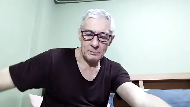 BIGUNCUTHARDCOCK online show from 10.04.25