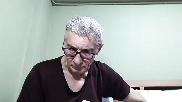 BIGUNCUTHARDCOCK online show from 11.16.25