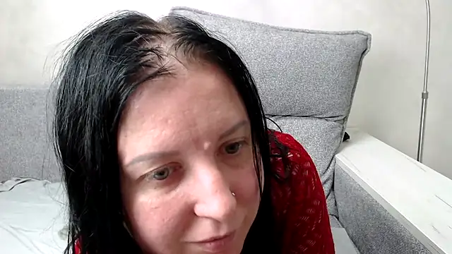 Longhairgirl online show from 10.20.25