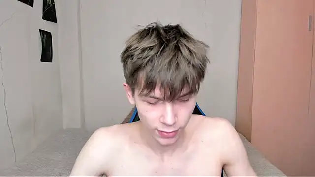 Snapshot of Makentoshi_ chatting on 03.12.25 Makentoshi online show from 03.12.25