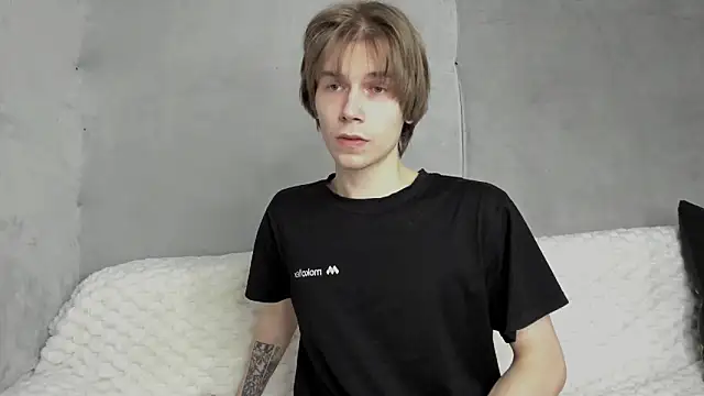 Snapshot of Makentoshi_ chatting on 09.19.25 Makentoshi online show from 09.19.25