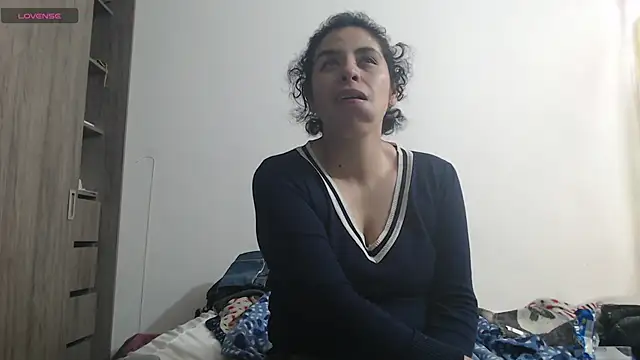 Anne purple online show from 03.18.25