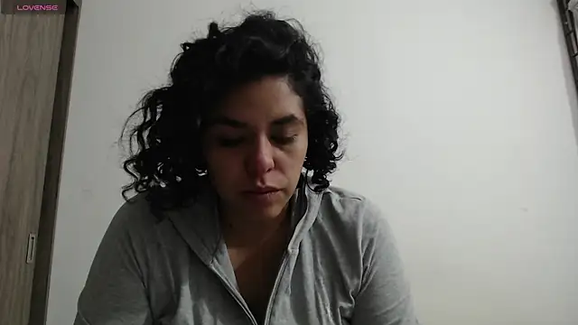 Anne purple online show from 10.03.25