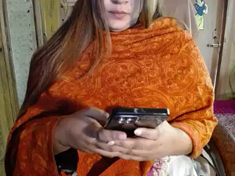 Snapshot of SohanaSabaSexy chatting on 12.12.24 SohanaSabaSexy online show from 12.12.24