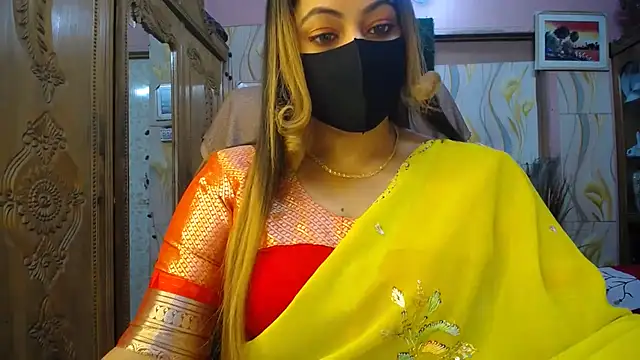 Snapshot of SohanaSabaSexy chatting on 12.01.25 SohanaSabaSexy online show from 12.01.25