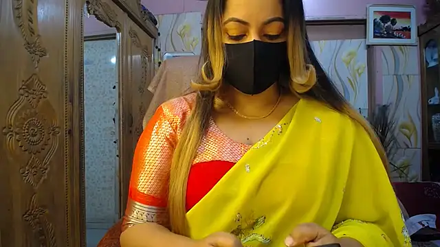 Snapshot of SohanaSabaSexy chatting on 12.02.25 SohanaSabaSexy online show from 12.02.25