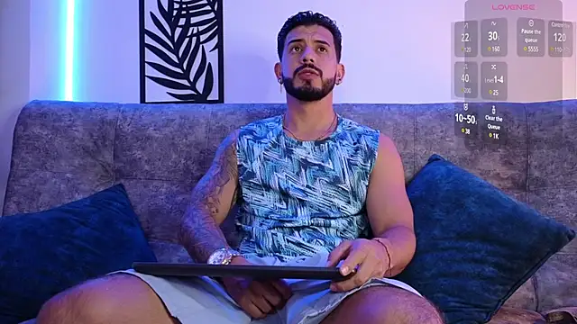 Snapshot of Bruno_Mattos chatting on 03.17.25 Bruno Mattos online show from 03.17.25