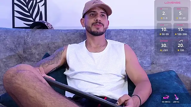 Snapshot of Bruno_Mattos chatting on 11.26.25 Bruno Mattos online show from 11.26.25