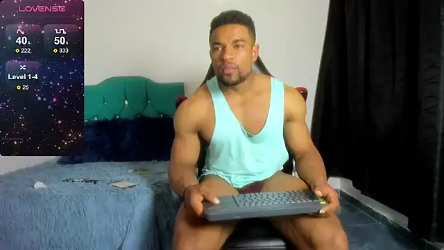 Snapshot of estebanlobo- chatting on 12.22.24 estebanlobo- online show from 12.22.24