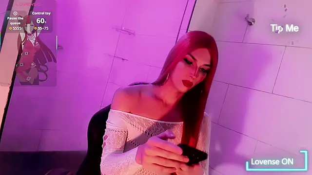 Snapshot of Victoria_Kastelo chatting on 09.10.25 Victoria Kastelo online show from 09.10.25