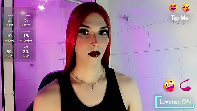 Snapshot of Victoria_Kastelo chatting on 09.18.25 Victoria Kastelo online show from 09.18.25