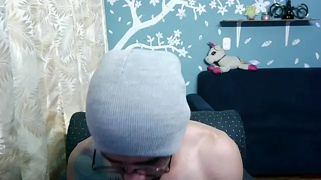 Snapshot of ponzothc chatting on 11.07.25 ponzothc online show from 11.07.25