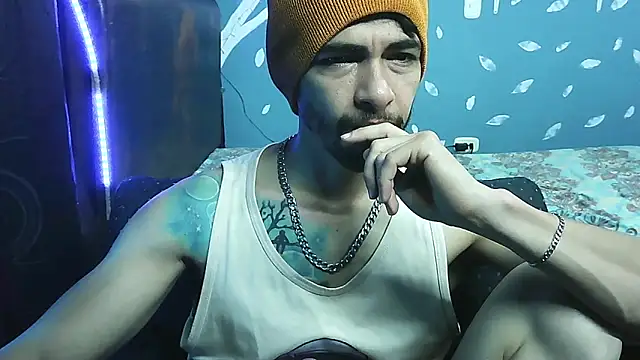 Snapshot of ponzothc chatting on 03.31.26 ponzothc online show from 03.31.26